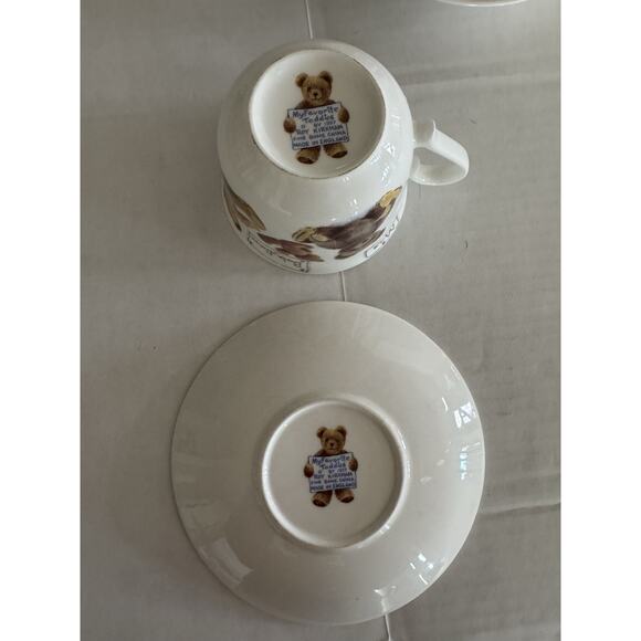 My Favorite Teddies Cup & Saucer Roy Kirkham Fine Bone China 1997 England - Picture 6 of 9